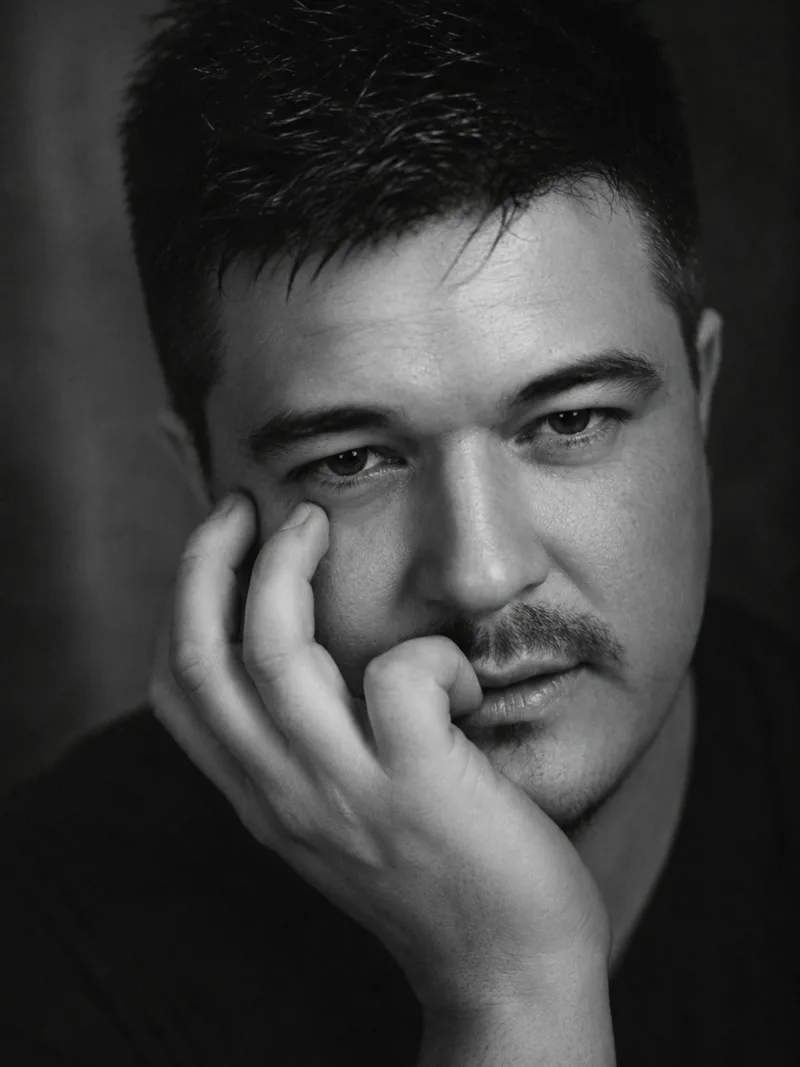 Андрей, 37