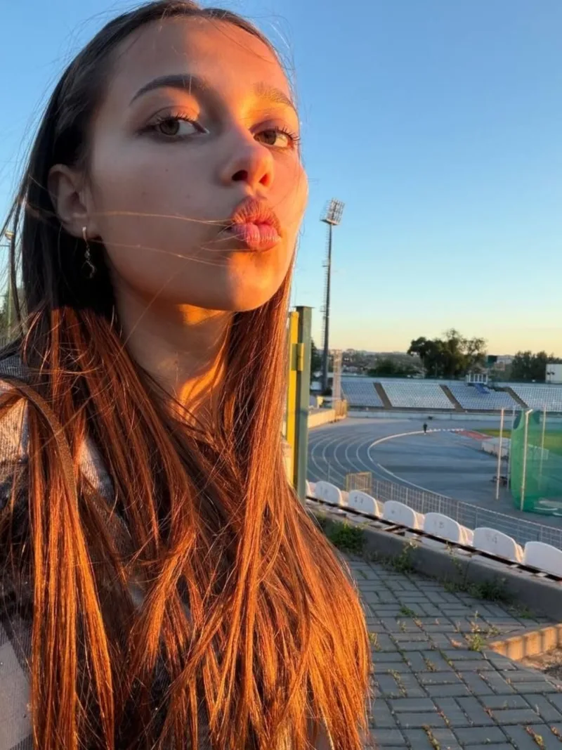 Полина, 21