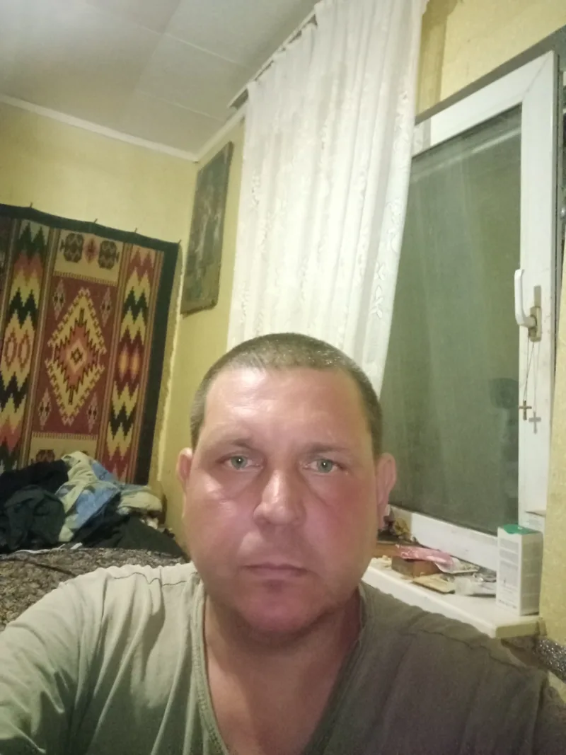 Олександр, 41
