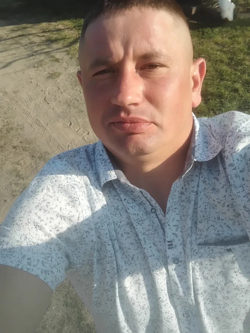 Дмитрій, 35