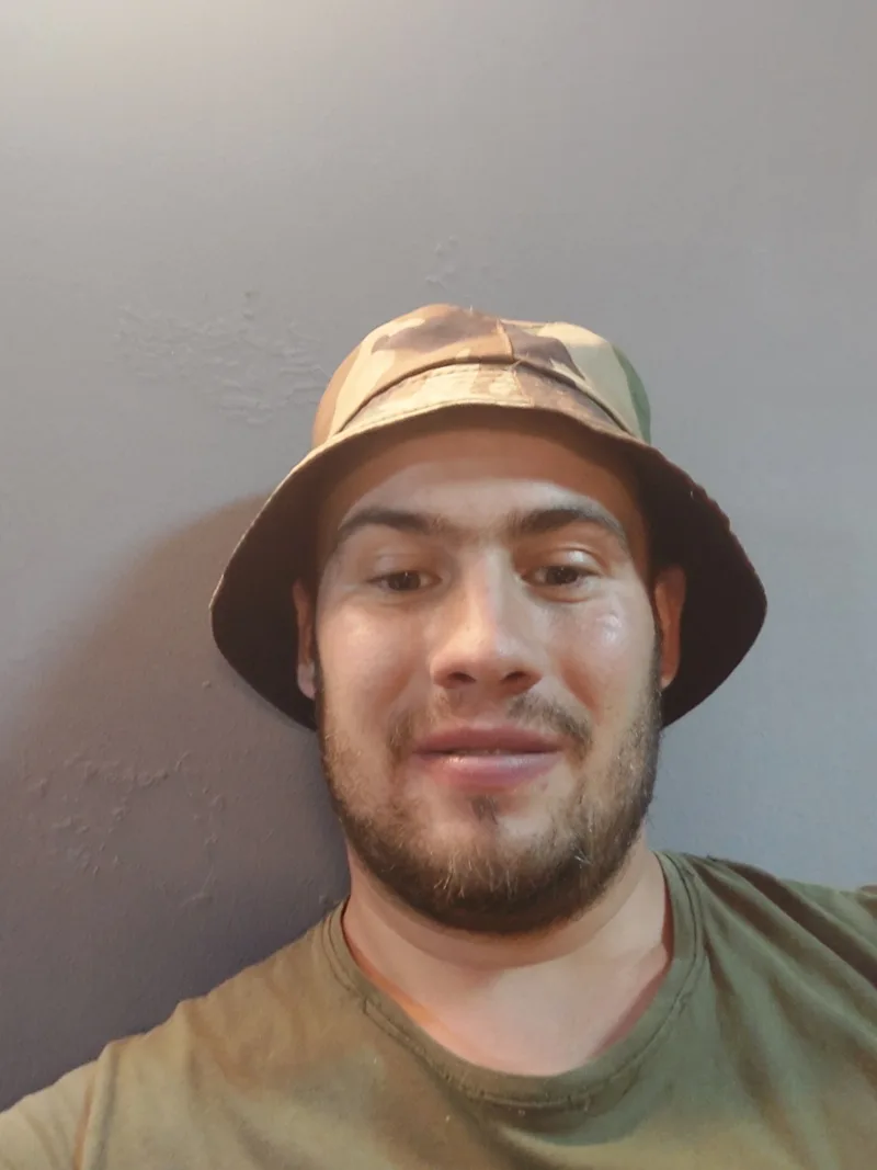 Вова Писаревський, 25