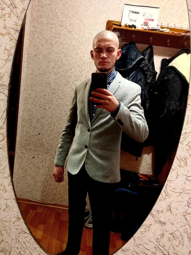 Святой Стас, 28