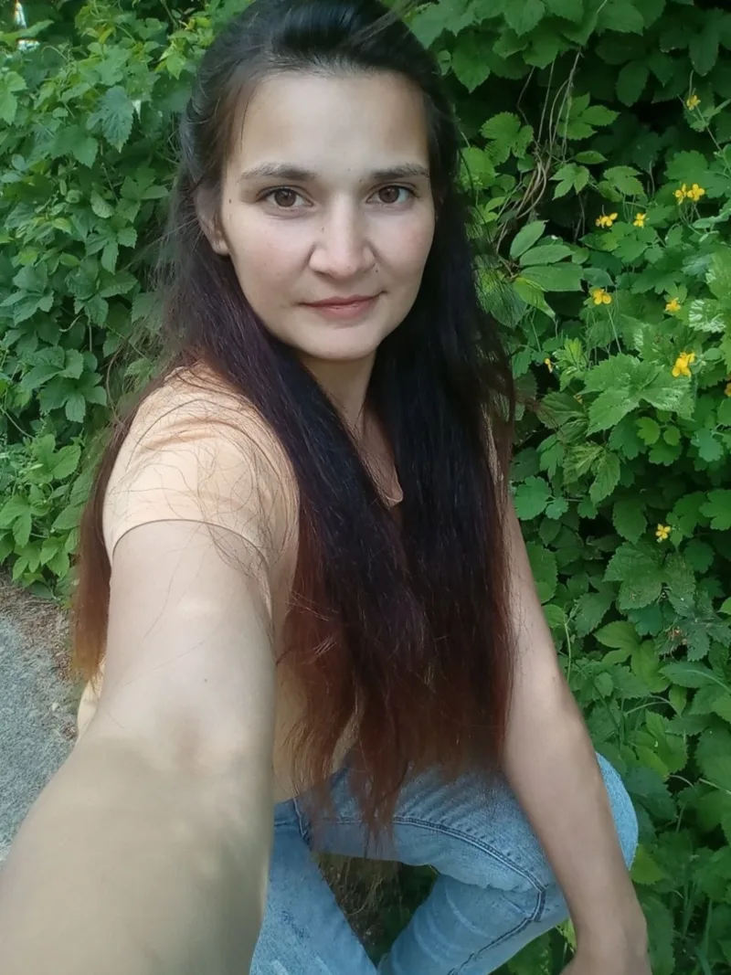 Tanya, 28
