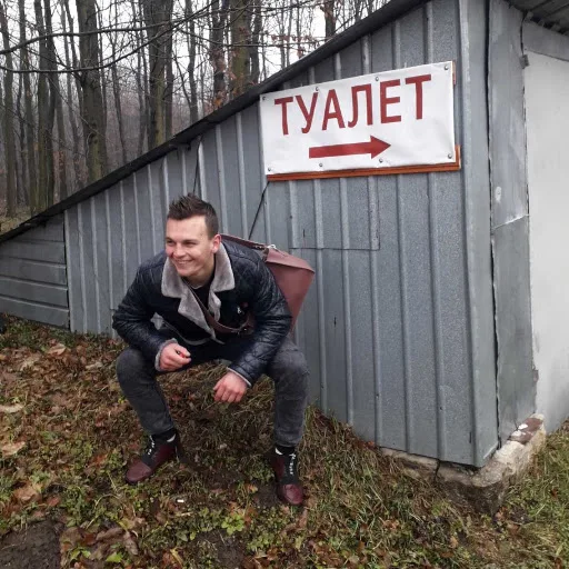 Славвк Сулімлв, 25