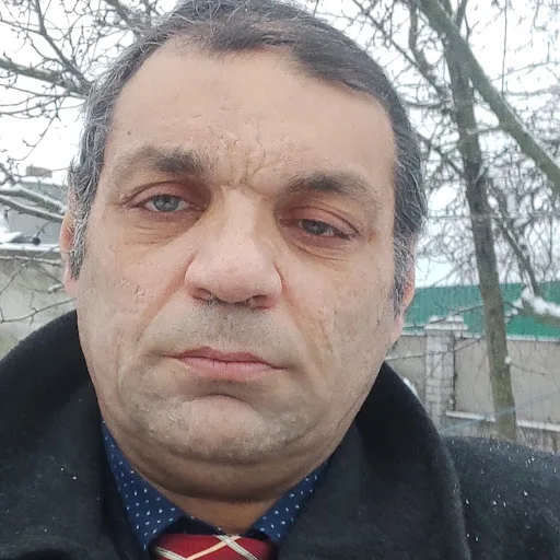 Коля Кузьменко, 48