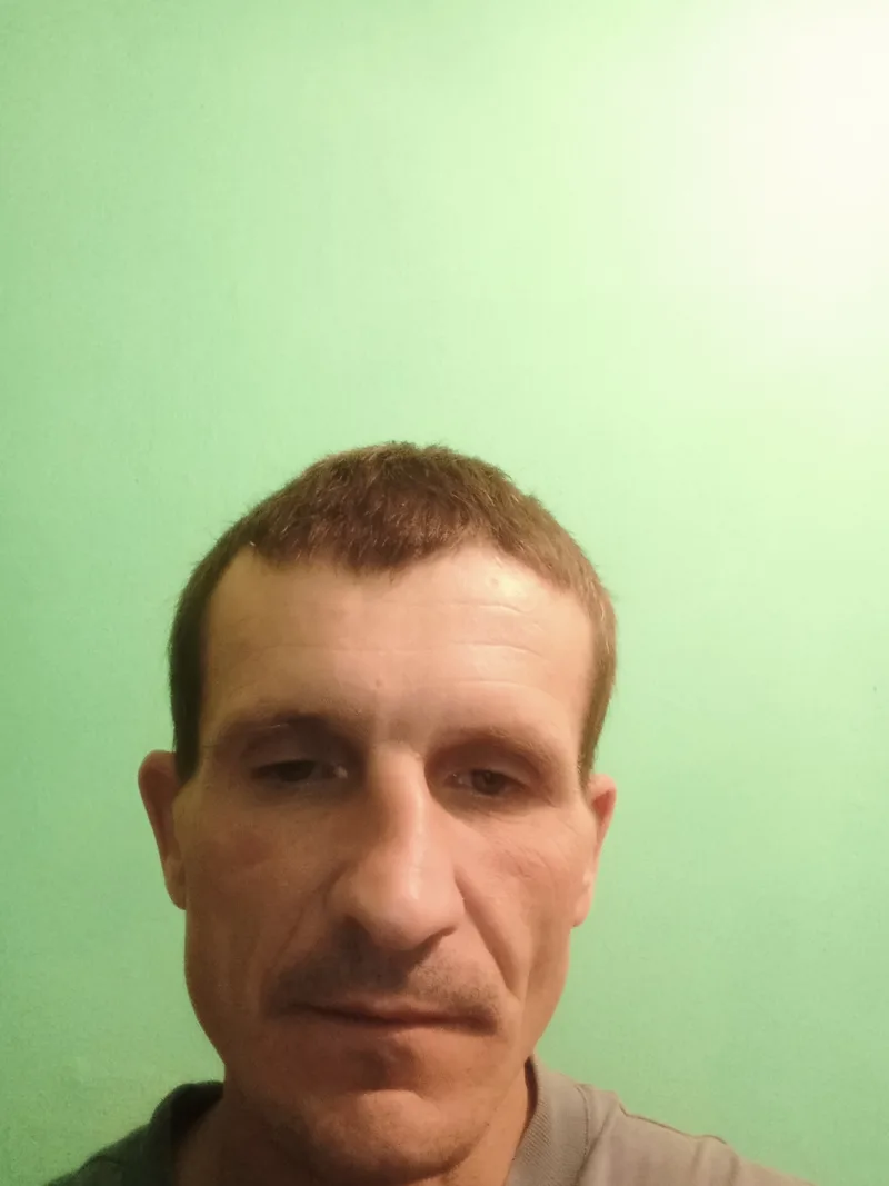 Олександр, 37