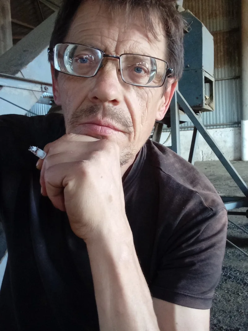 Олександр, 53