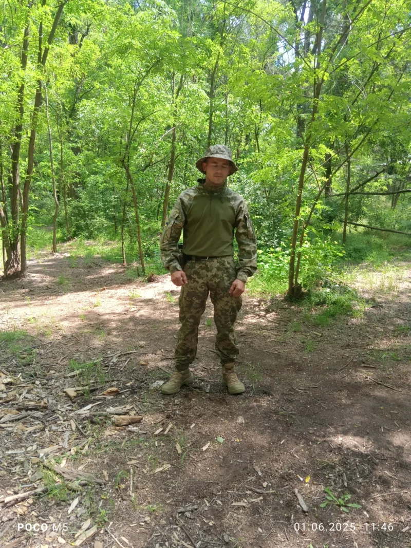 Валентин, 27