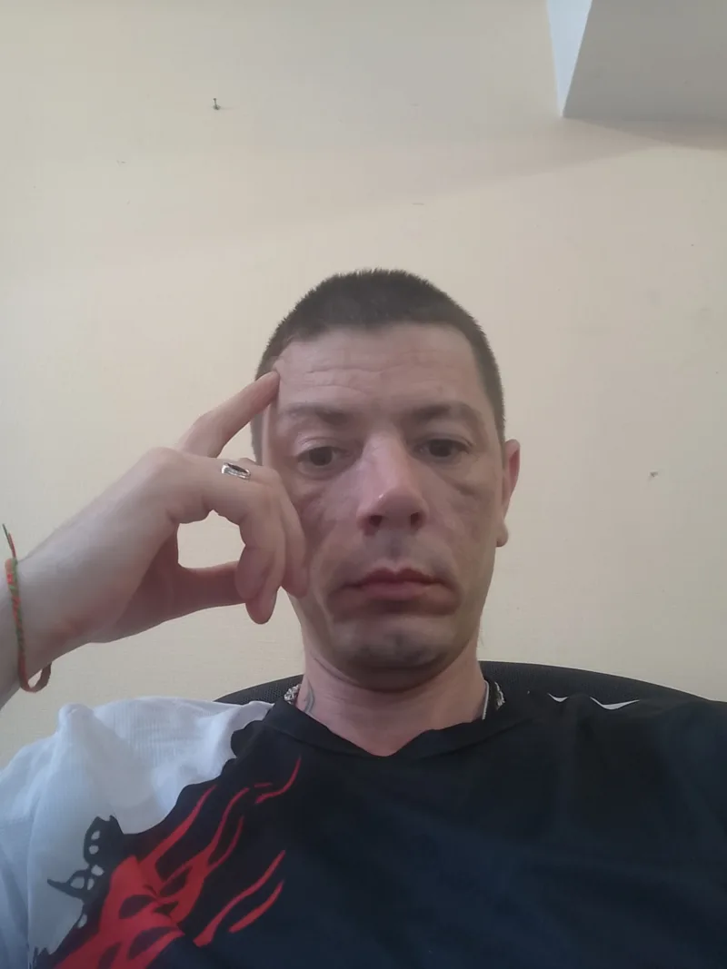Іван, 37
