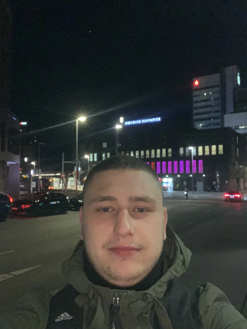 Руслан, 22