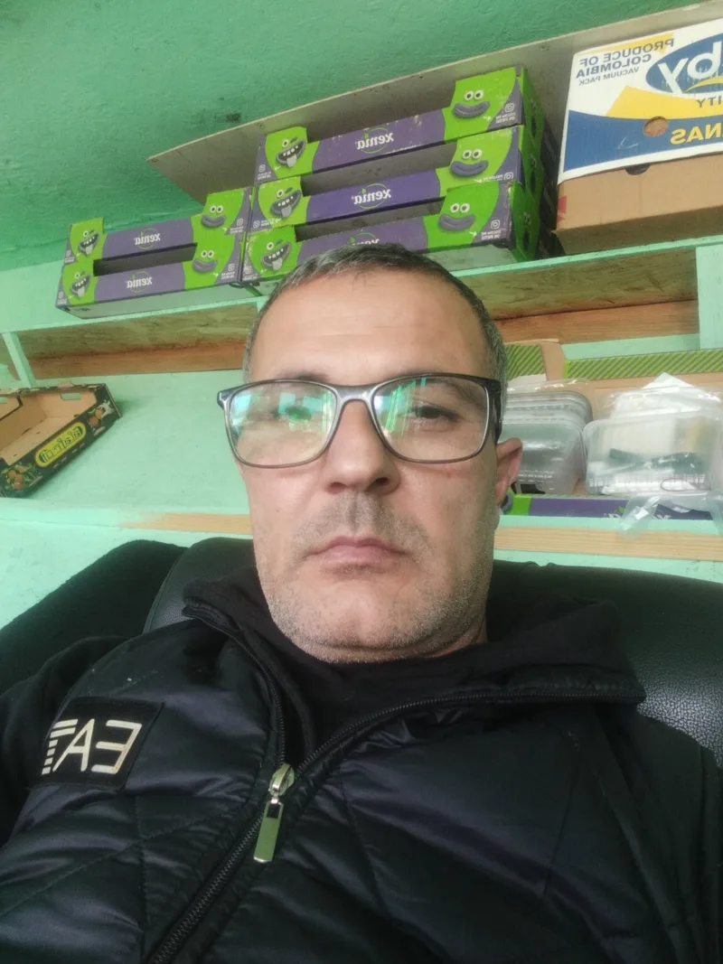 Султан, 44
