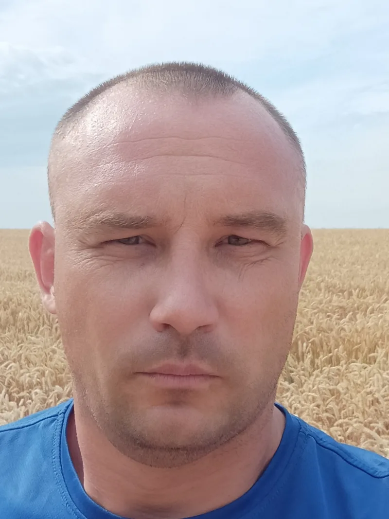 Сергій, 38