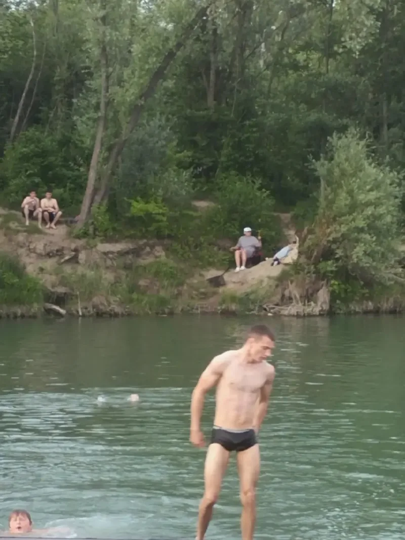 Данило, 19