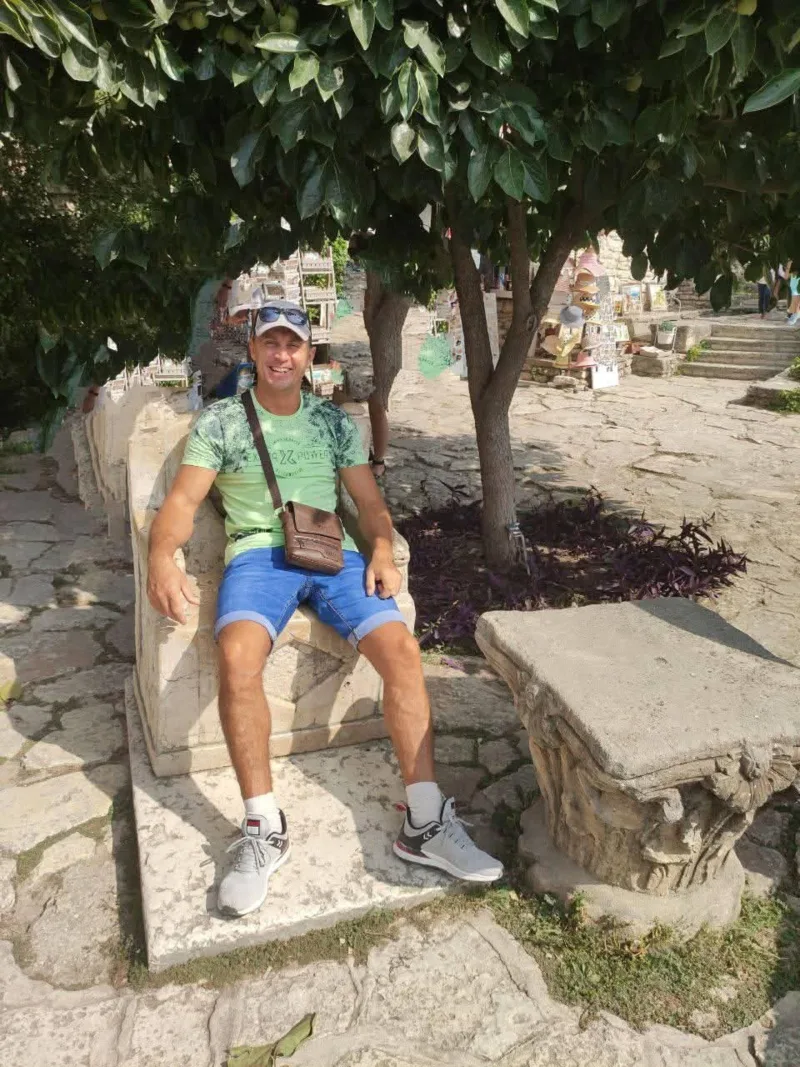 Володимир, 46
