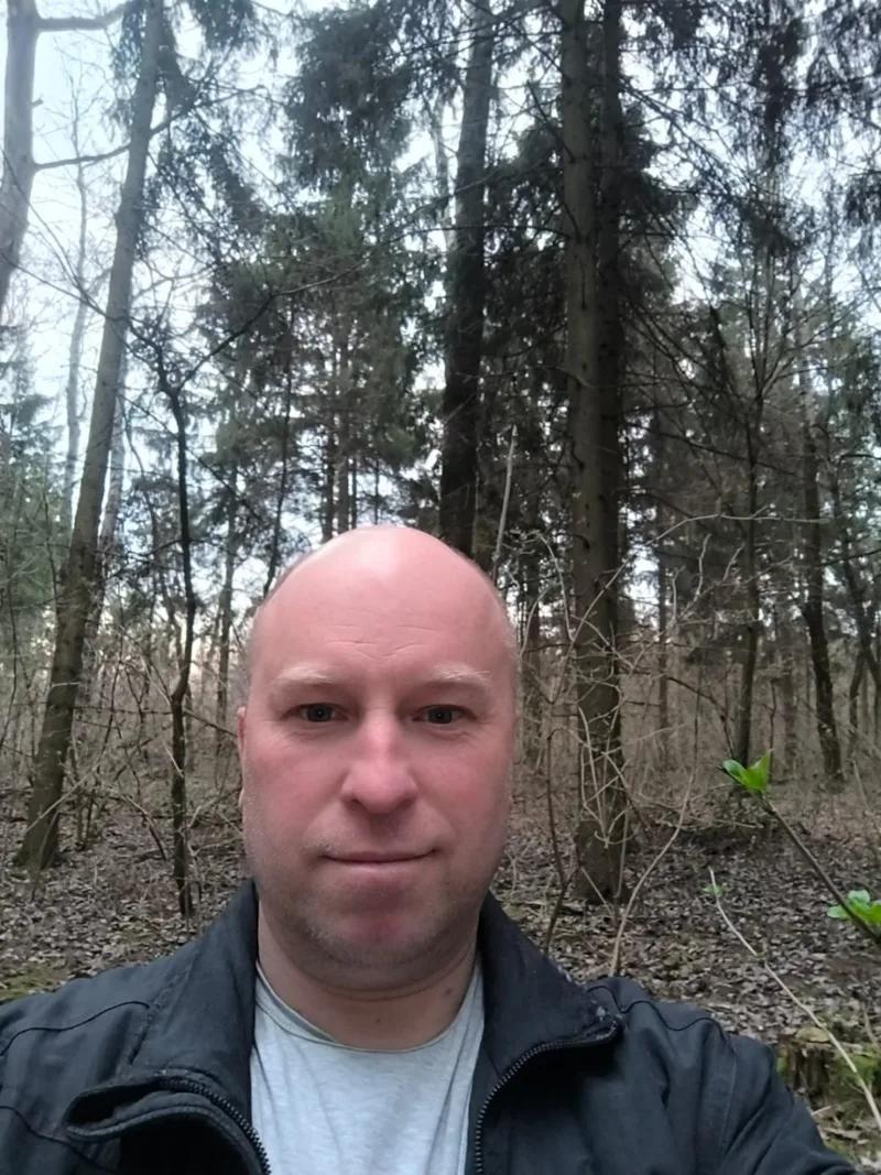 Ігор, 49