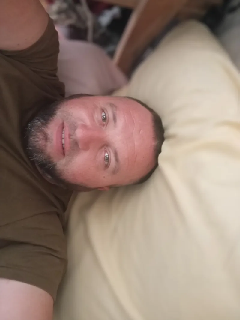 Володимир, 42