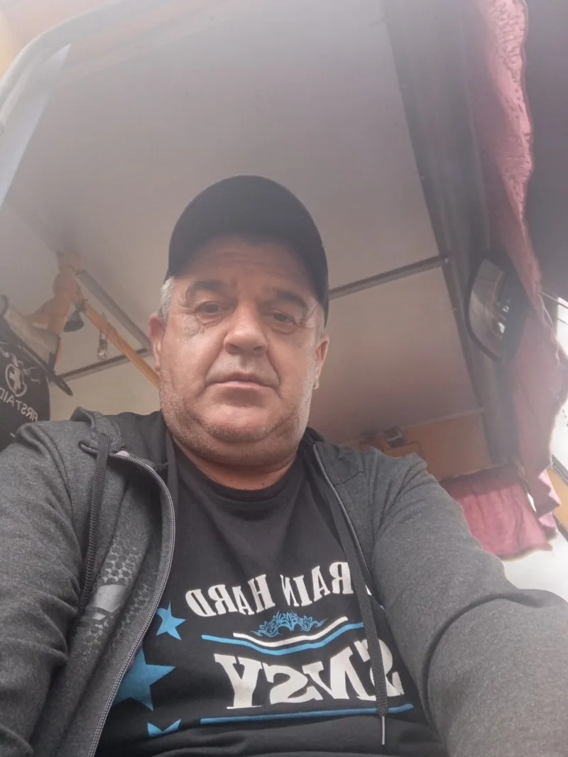 Василь, 52