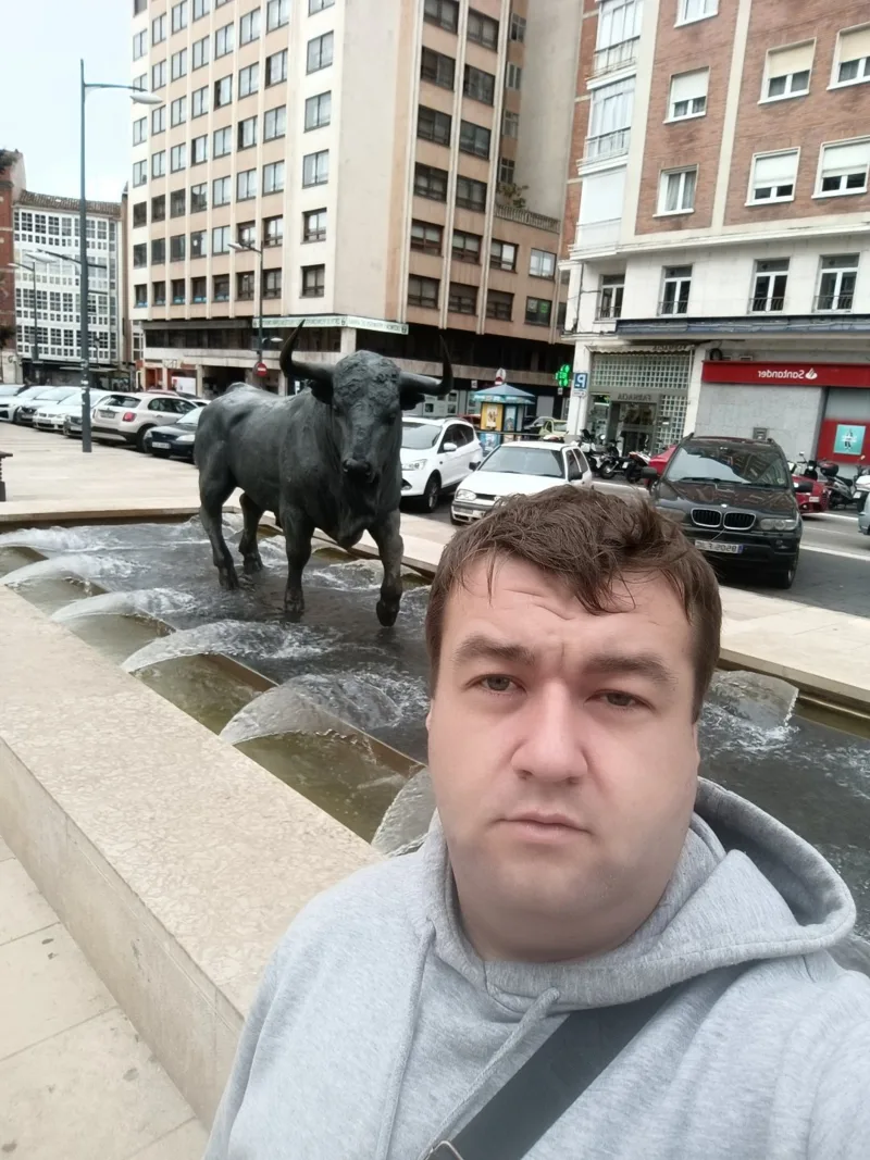Rostik, 29
