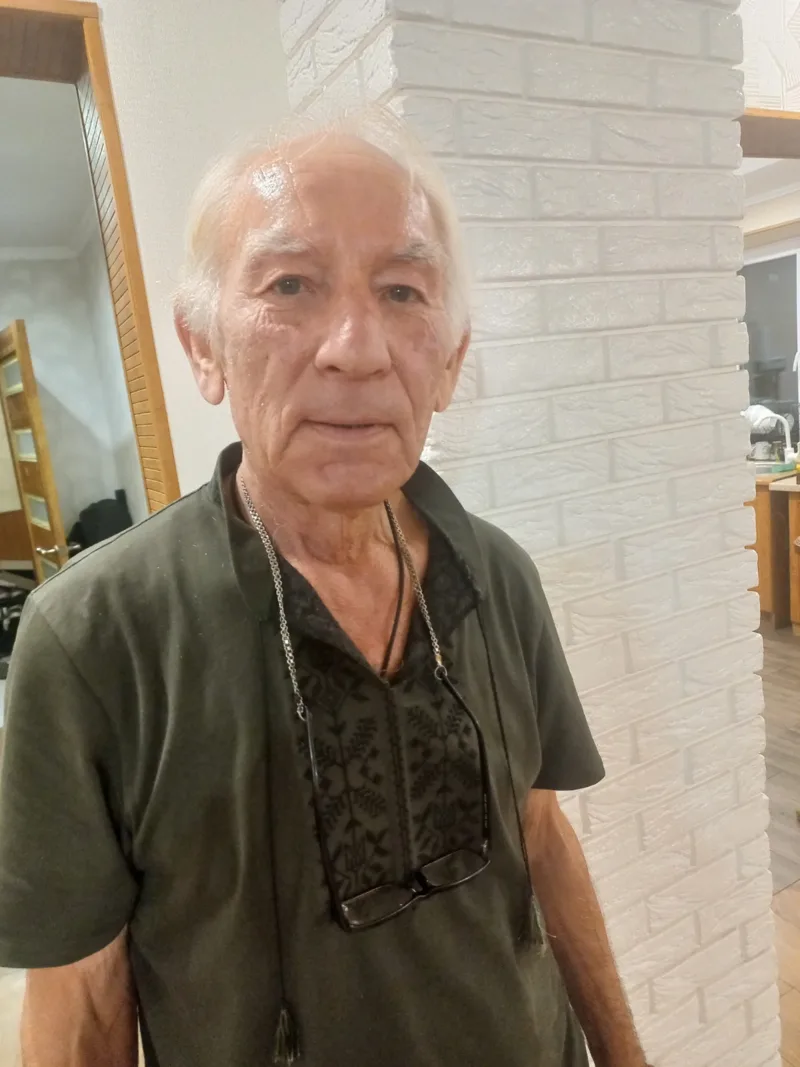 Александр, 68