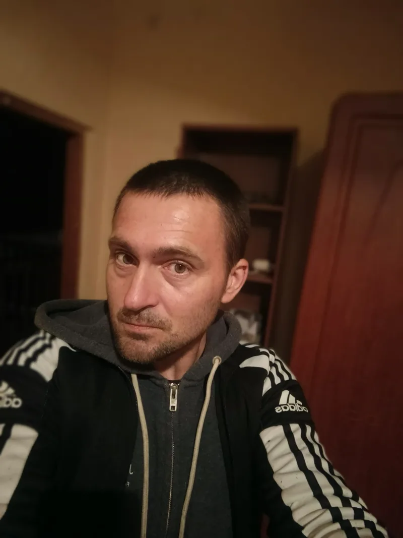 Vall, 39