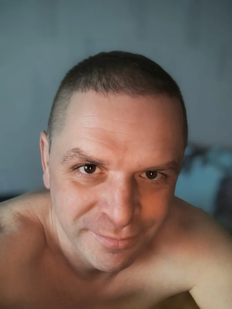 Roman, 42