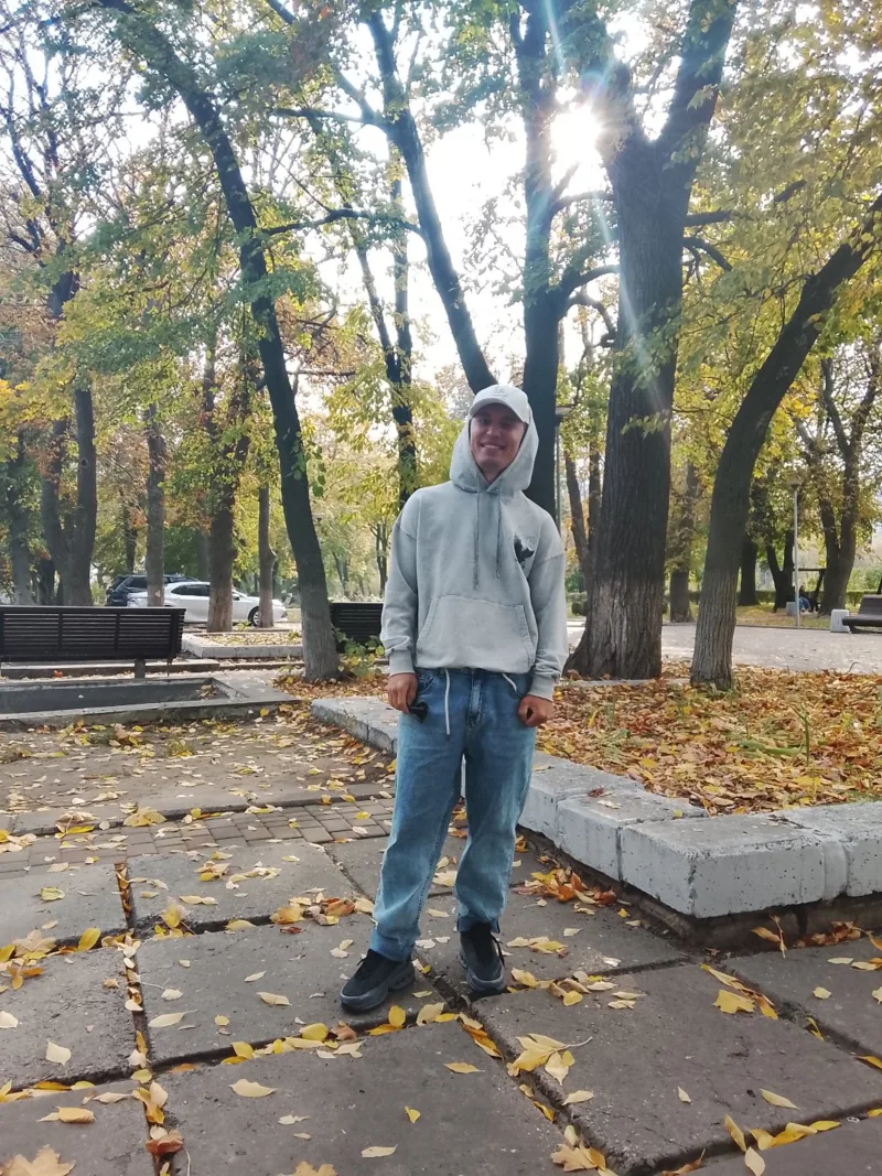 Ярик, 25