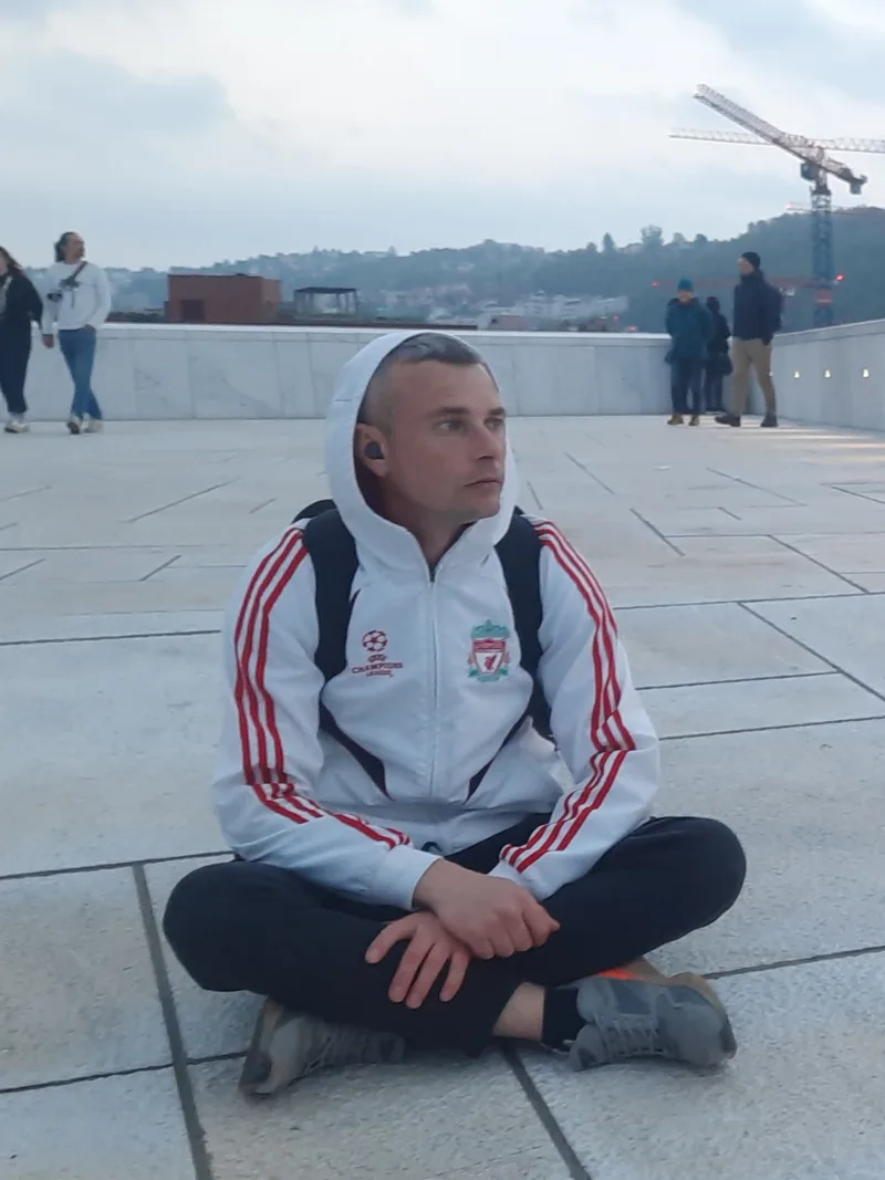 Ігор, 38