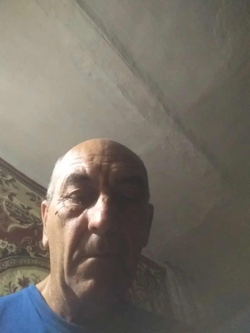 Дмитро, 62