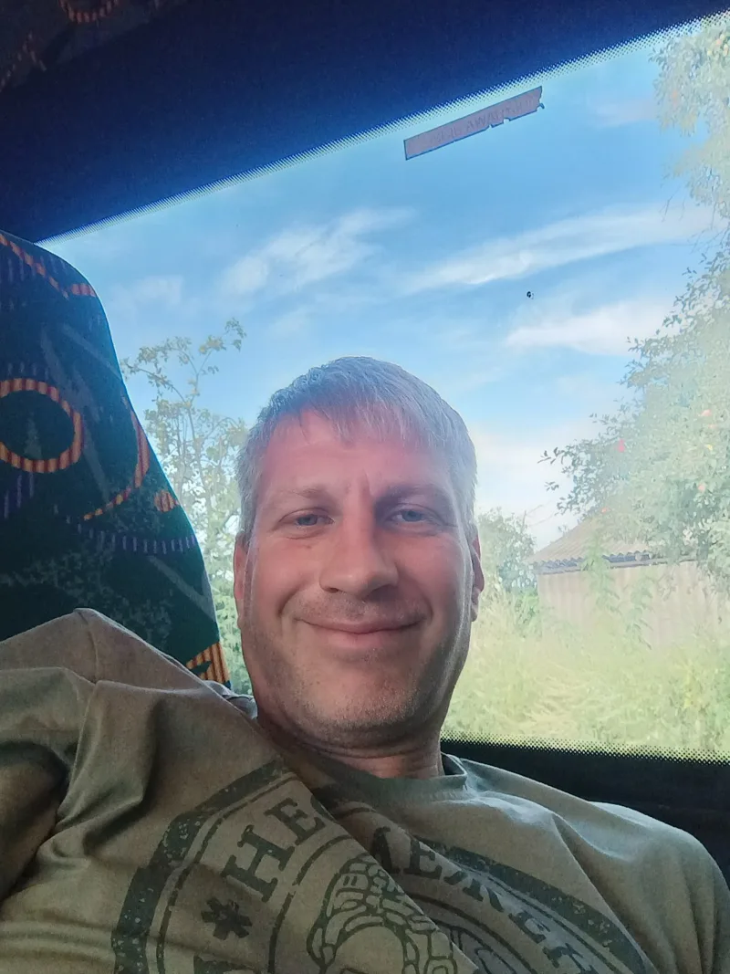Роман, 39