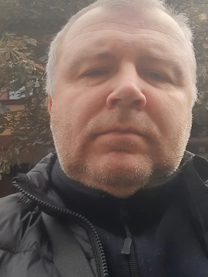Едуард, 49