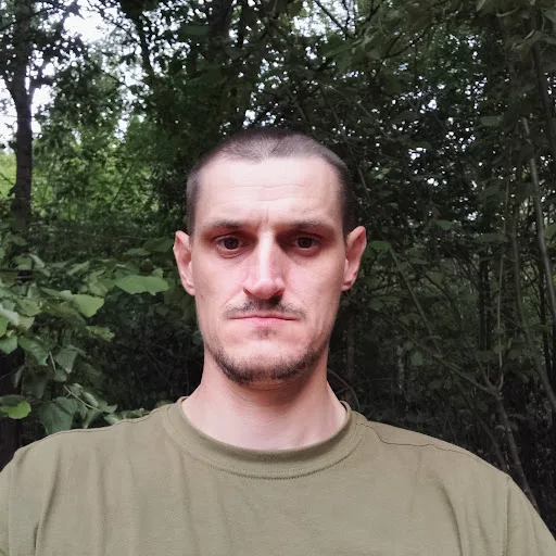 Сергій, 44