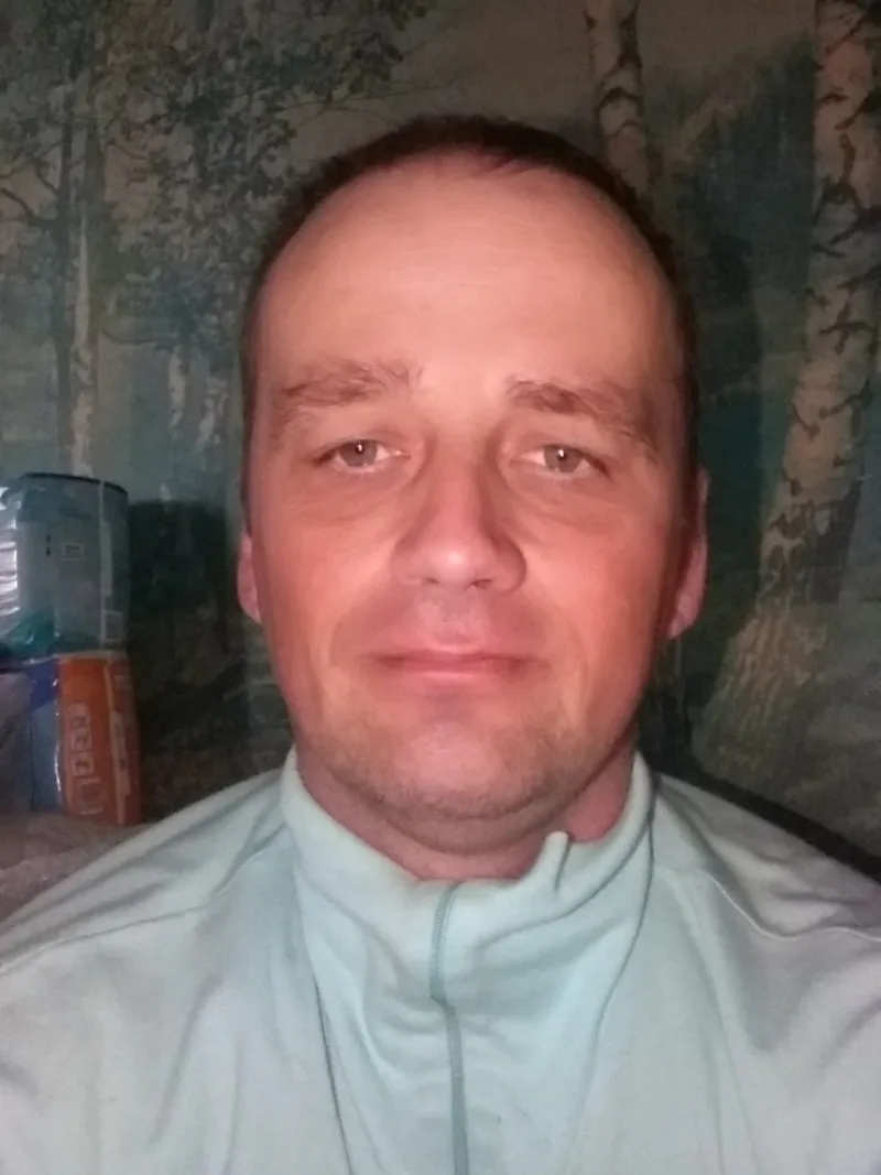 Дмитро, 38