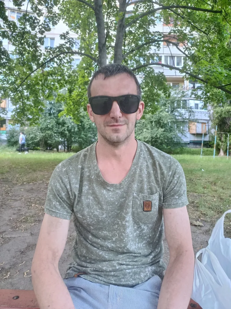 Олег, 41