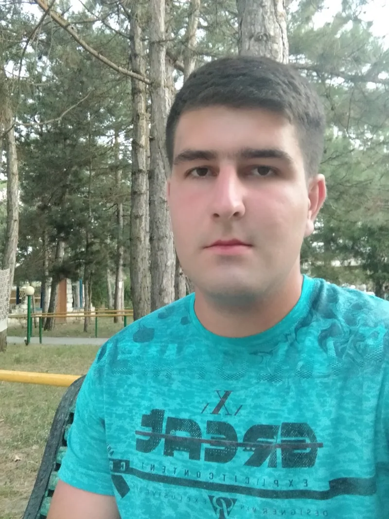 Рома, 27