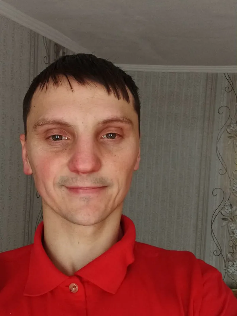 Сергій, 33