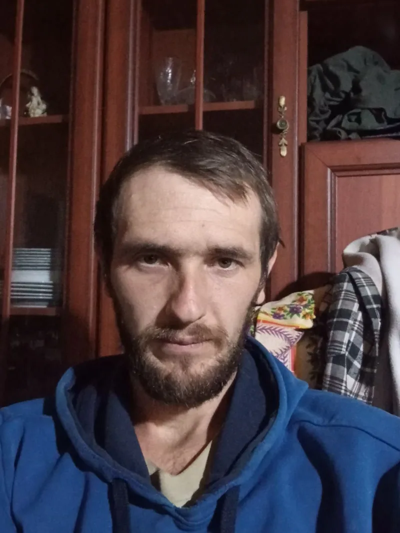 Сергій, 27