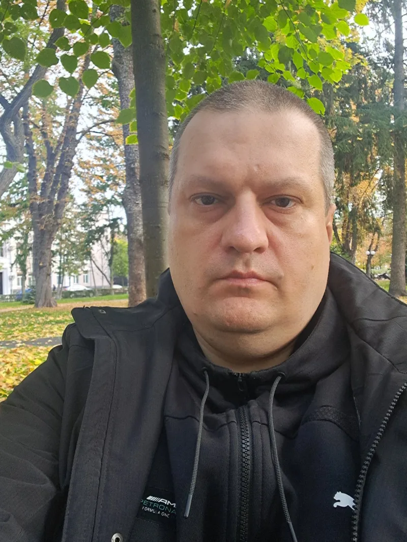 Artur, 42