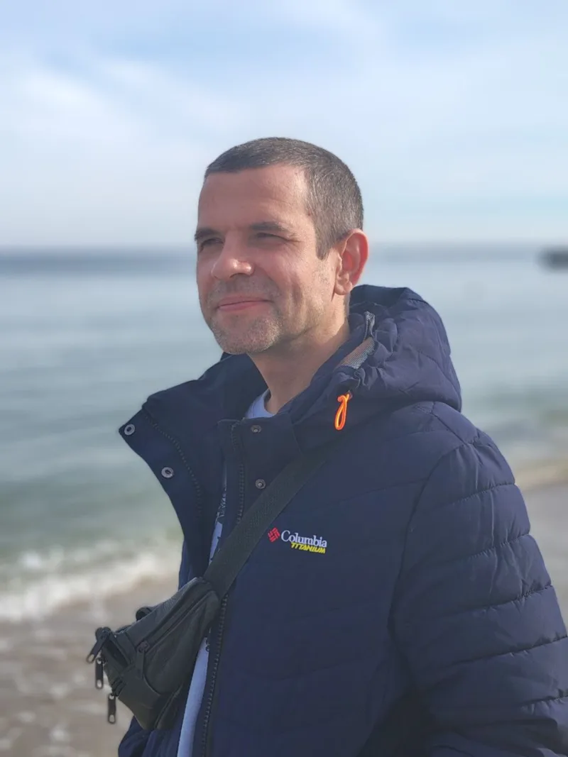 Konstantin, 48