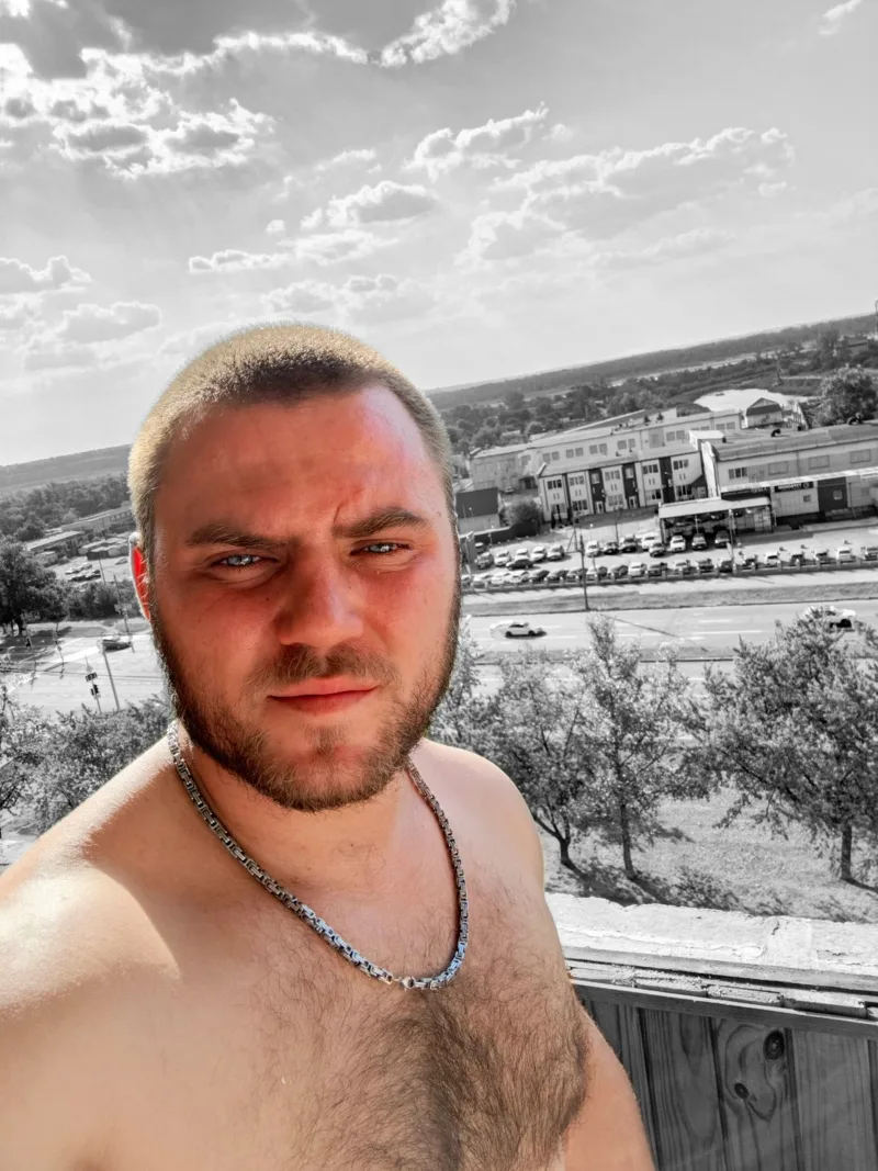 Олександр, 28