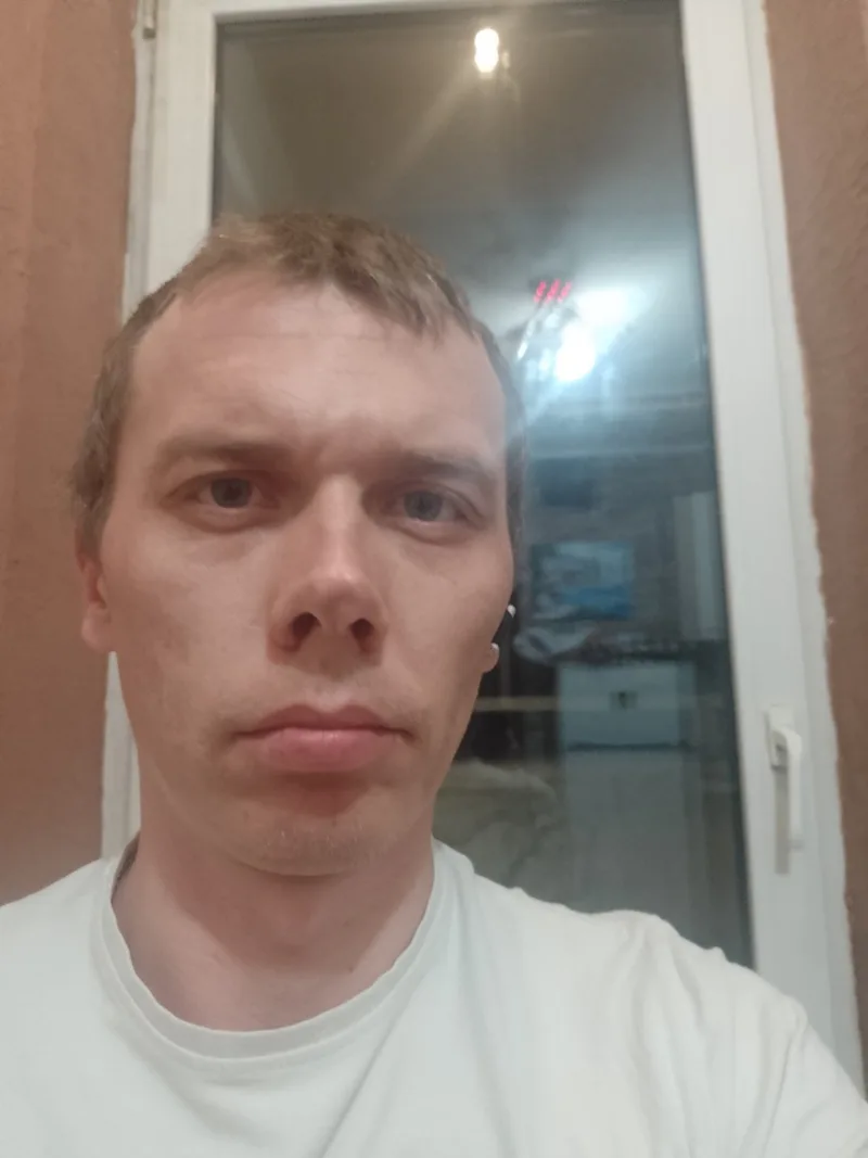 Володимир, 34