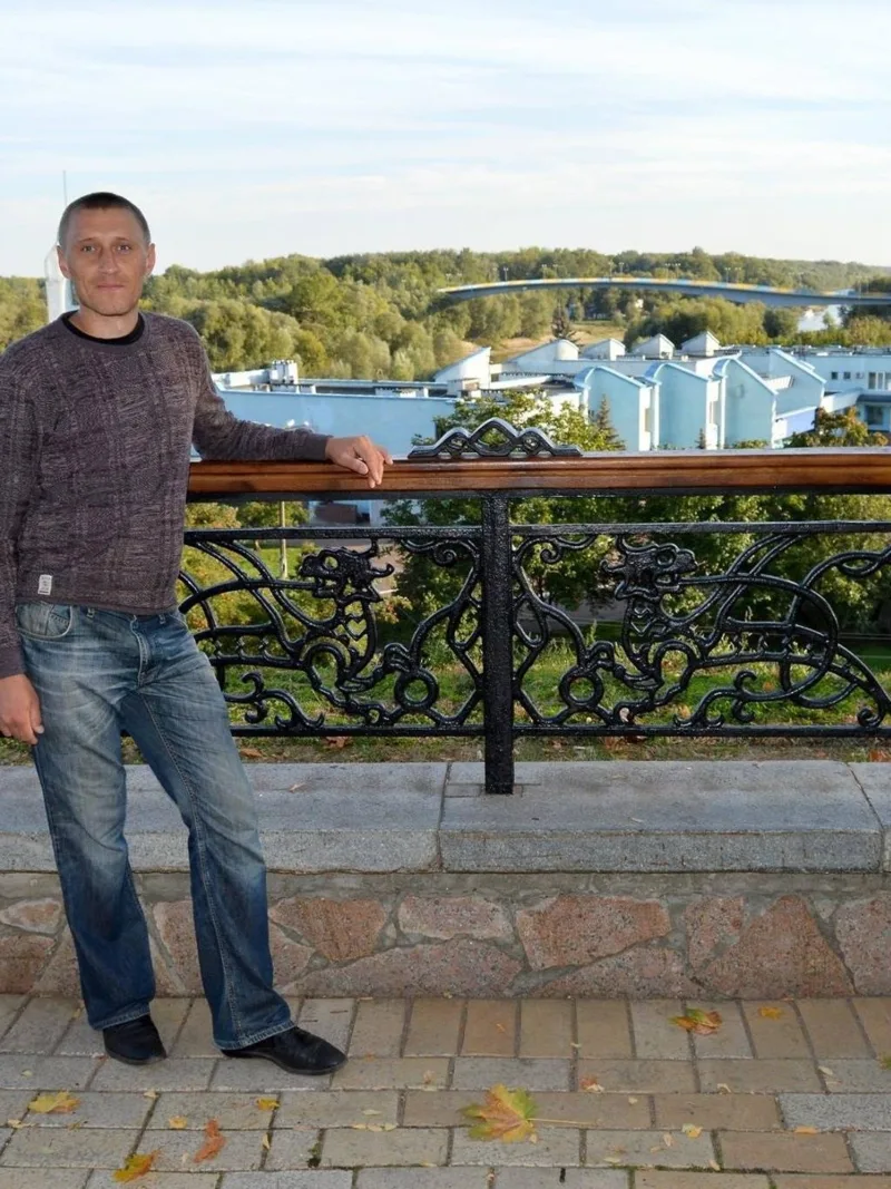 Andrii, 46