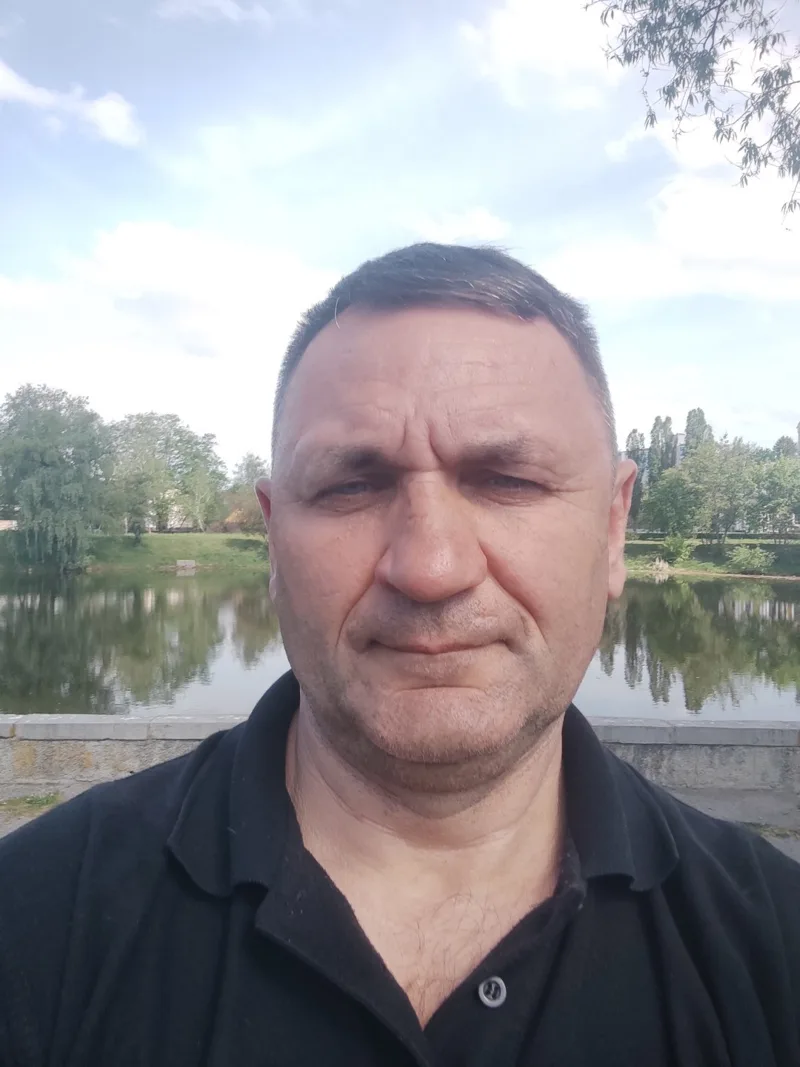 Igor, 54
