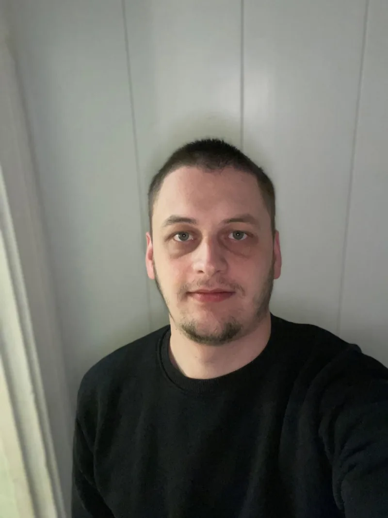 Вадим, 24
