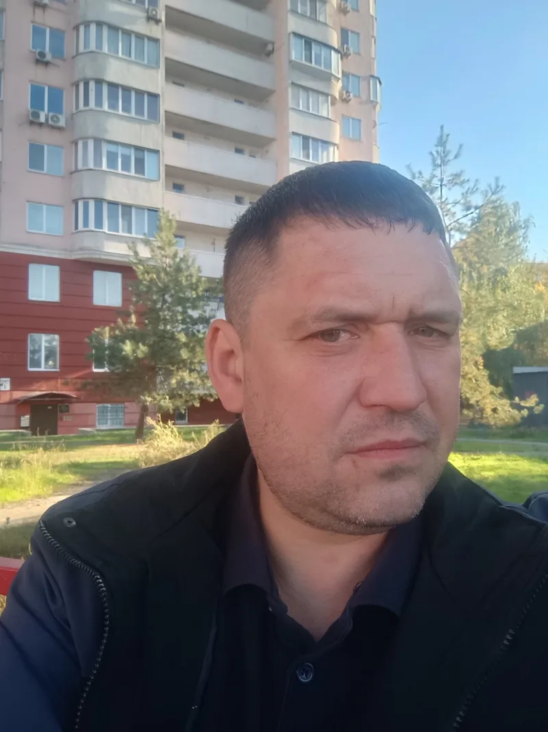 Дмитрий, 43