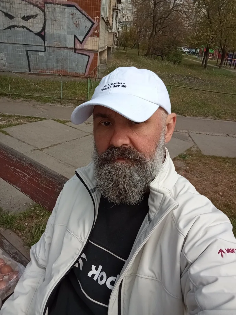 Alex, 47