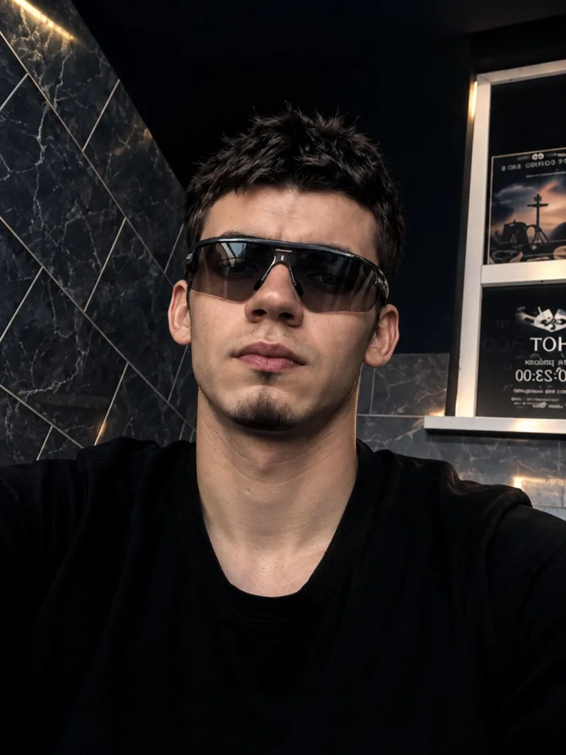 Богдан, 23