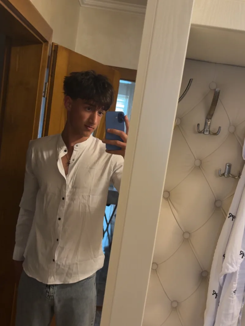 Вадим, 19