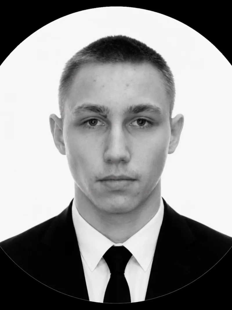 Артем, 20