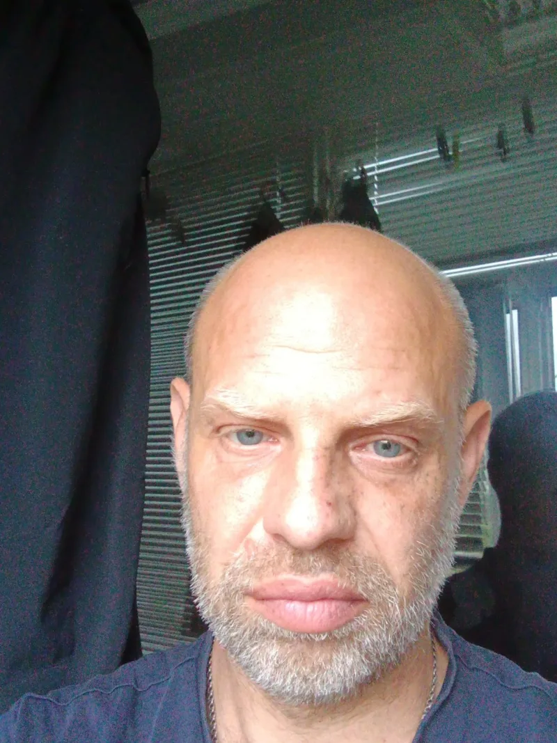 Дмитро, 48