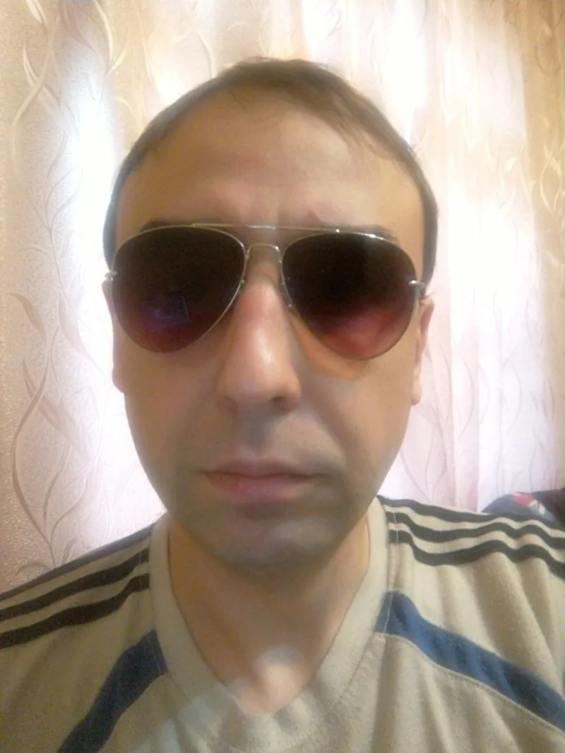 Андрій, 41